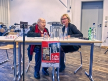 Sally_Perel_2019_mit_Schulleitung